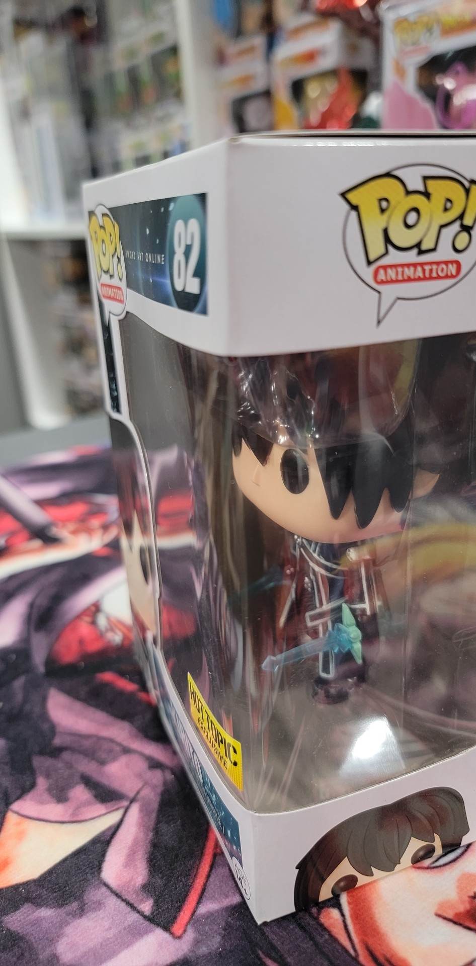 Kirito 82 Hot Topic Funko Pop