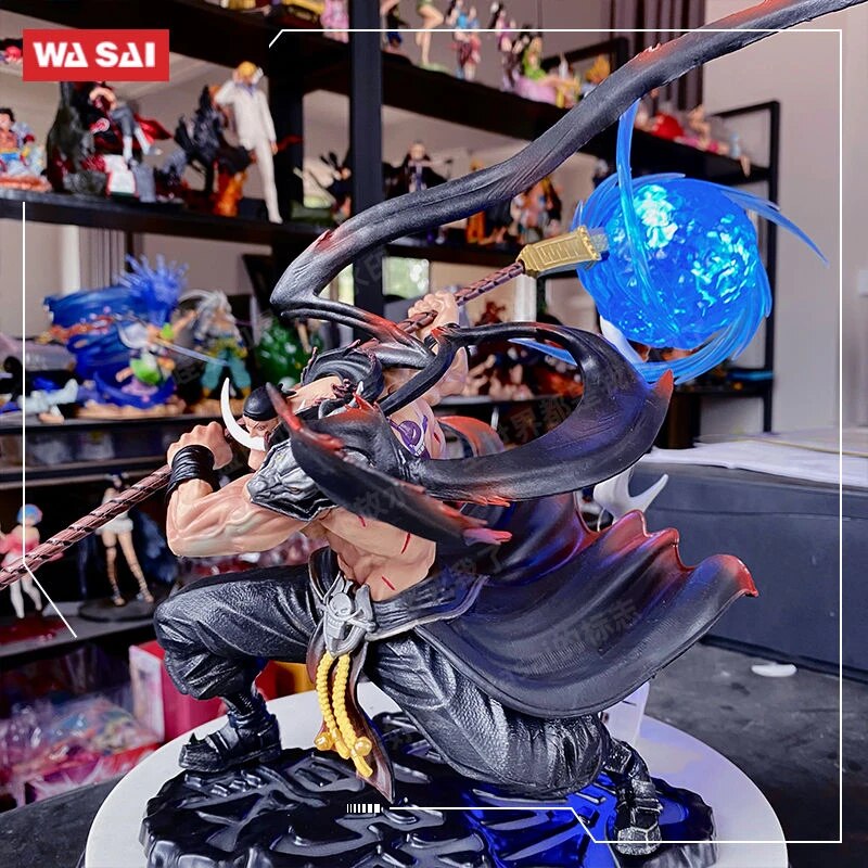Whitebeard Figure with LED Lights